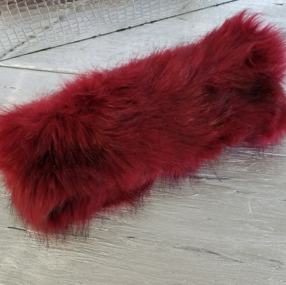 Burgundy Faux Fur Headband - Picture 3 of 4